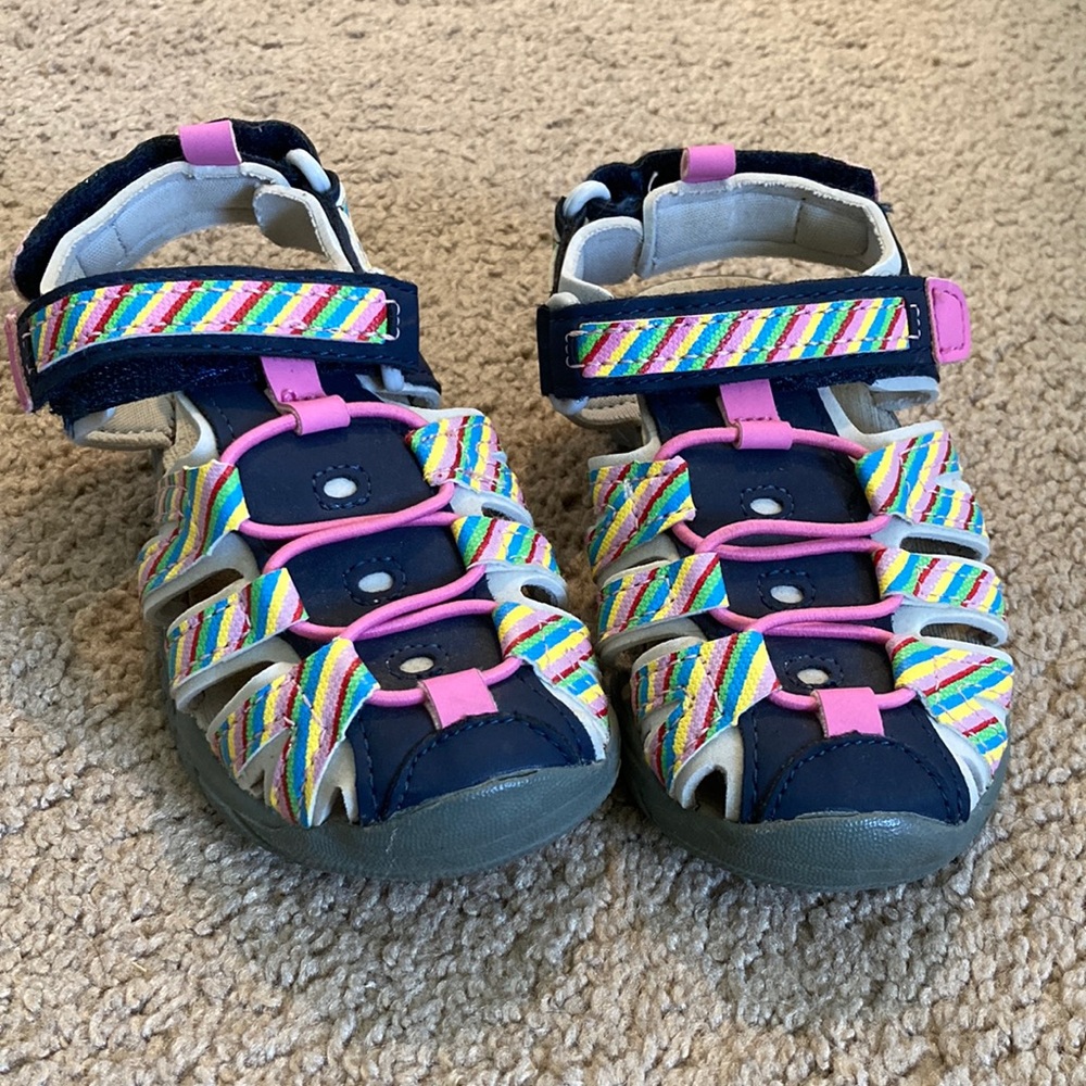 Cat & Jack girls water shoes sandals pink rainbow blue size 9